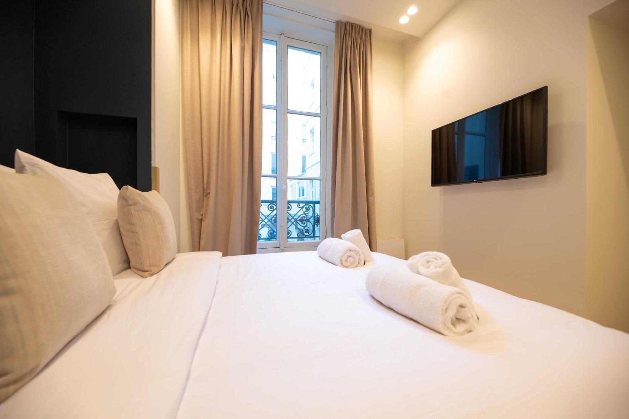 Exceptional With Ac-1br-4p-palais Garnier * Paris