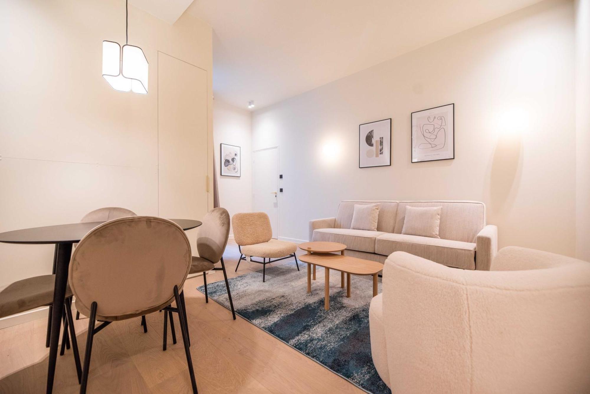 Apartment Exceptional With Ac-1br-4p-palais Garnier *
